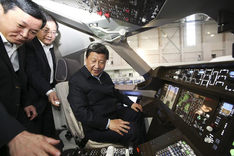 시진핑, 국산 대형여객기 체험…장비제조업 발전 당부