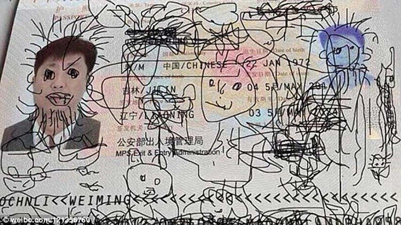 中남성, 4살 아들이 여권 낙서해 한국서 출국 못해