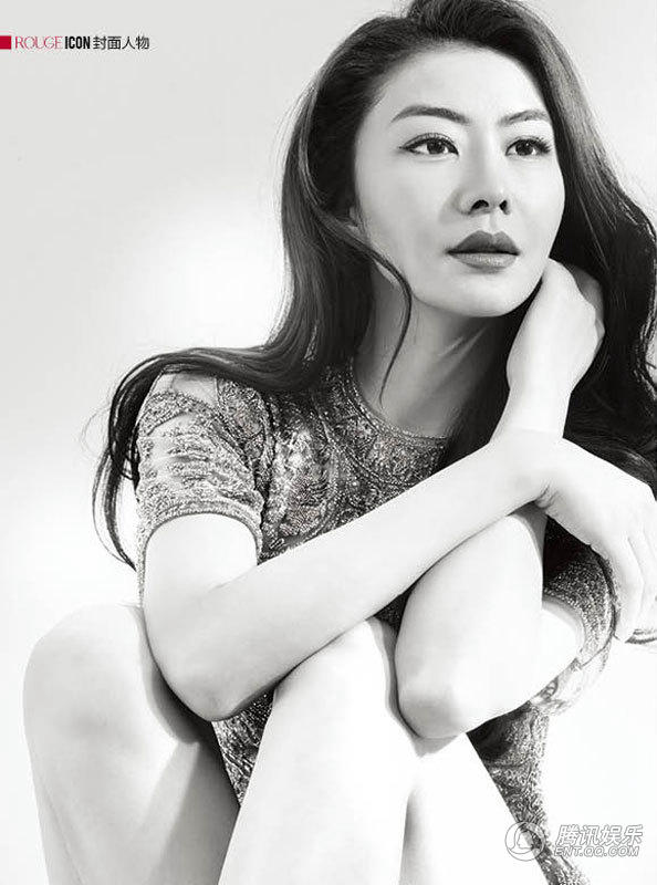 슝다이린 화보 공개, 슈퍼모델다운 포스 드러내