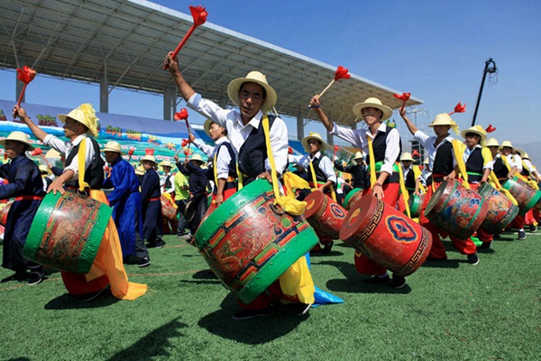 토(土)족의 전통명절(土族)