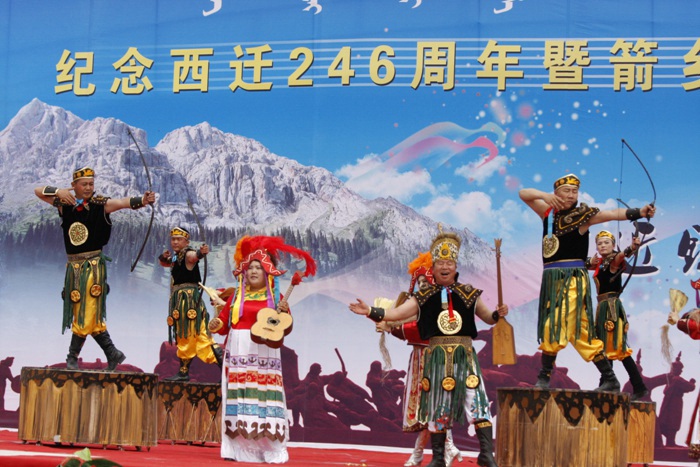 시버(錫伯)족의 전통명절,시첸제(西遷節)
