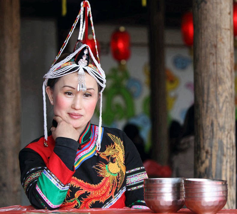 사(畲)족의 전통명절,위안솨이제(元帥節)