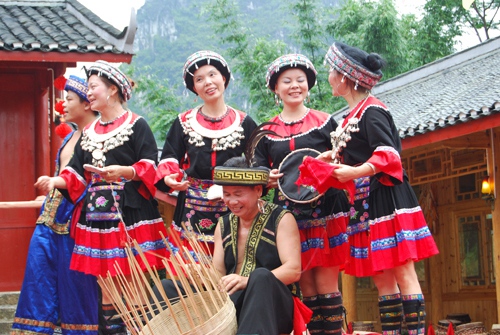 요(瑶)족의 전통명절,주주제(祝著節)