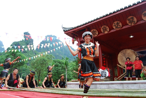 요(瑶)족의 전통명절,주주제(祝著節)