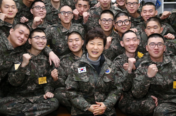 [포토] 박근혜 대통령의 숨겨진 모습들