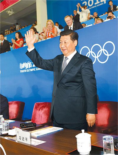 8월 16일 시진핑（習近平） 중국 국가주석은 난징（南京）에서 열린 제2회 하계 청소년 올림픽 경기대회(YOG) 개막식에 참석해 대회 개막을 선언했다.