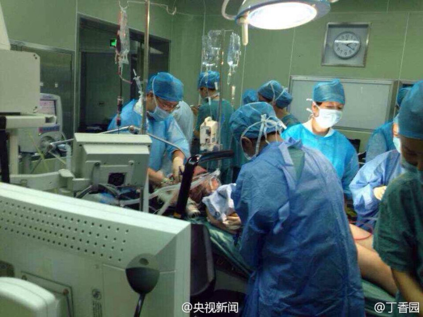 상하이 ‘수혈팩 53개’로 양수 색전증 산모 살려내
