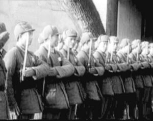 中 인민해방군 육•해•공 의장대 의전복 변천사