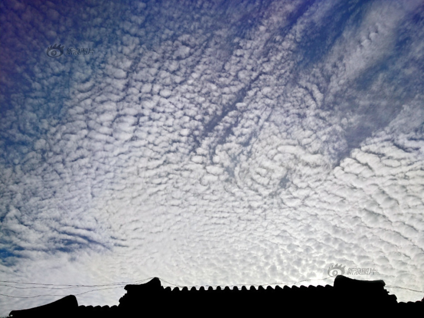 9월 베이징 청명한 가을 날씨 이어져 ‘구름이 예술’