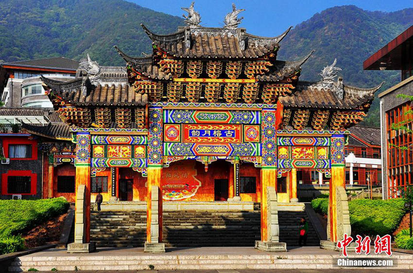 쓰촨 충하이의 아름다운 풍경 감상, 마르코 폴로가 극찬