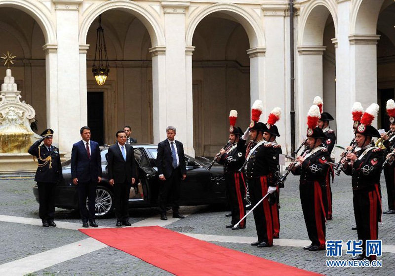 리커창, 이탈리아 총리가 마련한 환영식에 참석