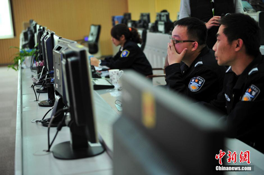 베이징, APEC 보안 강화…얼굴 식별 카메라 설치
