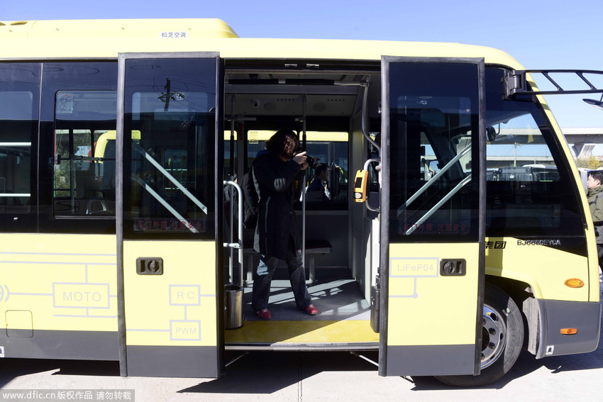 APEC 기간 화이러우에 6.5m 전기 버스 투입해 운행