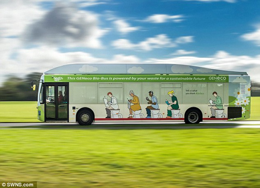 영국 첫 친환경버스 운행…분뇨 연료 사용 
