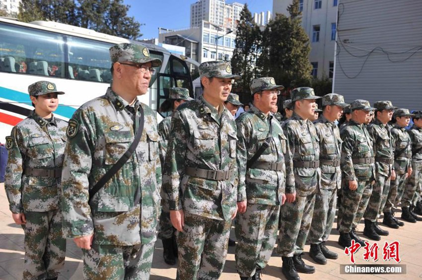 청두군구 소속 의료진 24명, 에볼라 지역에 파견돼