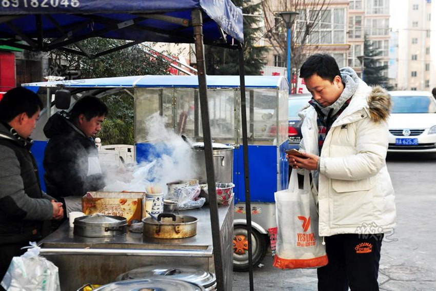 산시(陝西) 청년의 무한한 친창(秦腔) 사랑