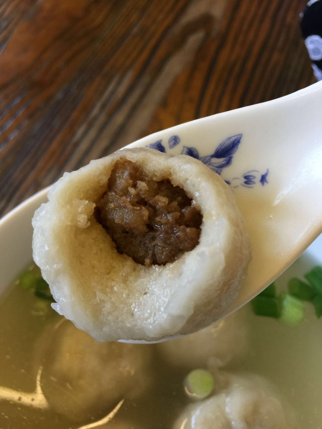 해협 양안을 잇는 위완(魚丸) 맛집 융허위완(永和魚丸)