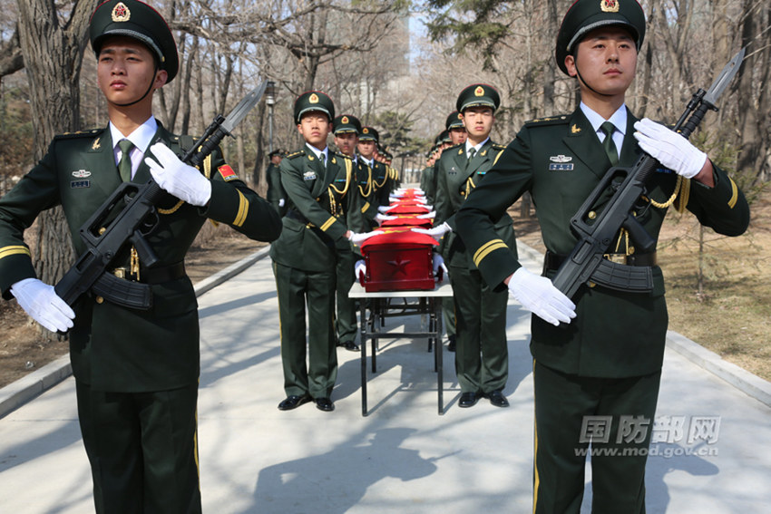 한국정부 송환 중국군 열사 유해, 선양(瀋陽)에 안장