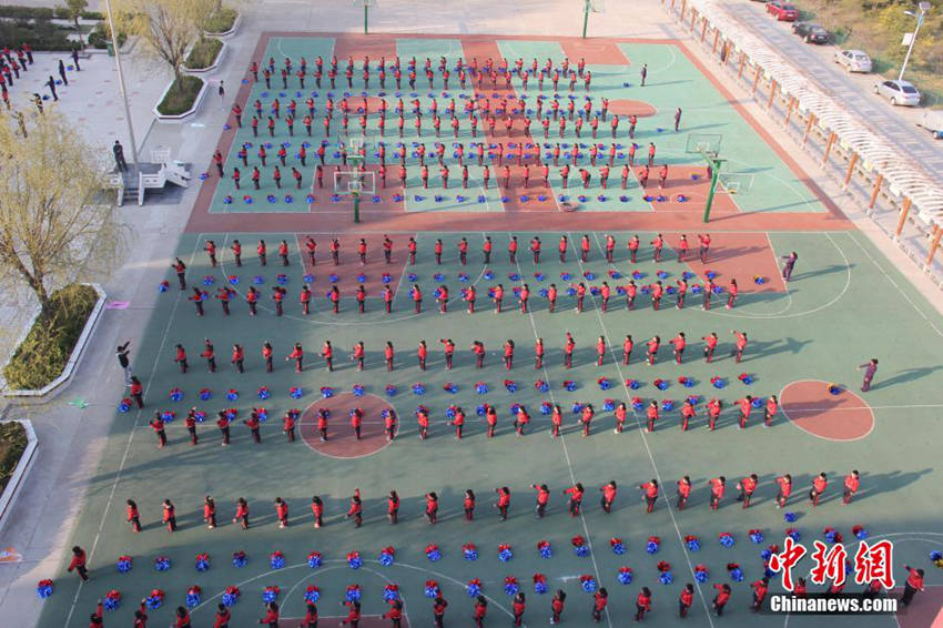 장쑤 6700명 학생들의 체조, 일사불란한 모습 놀라워