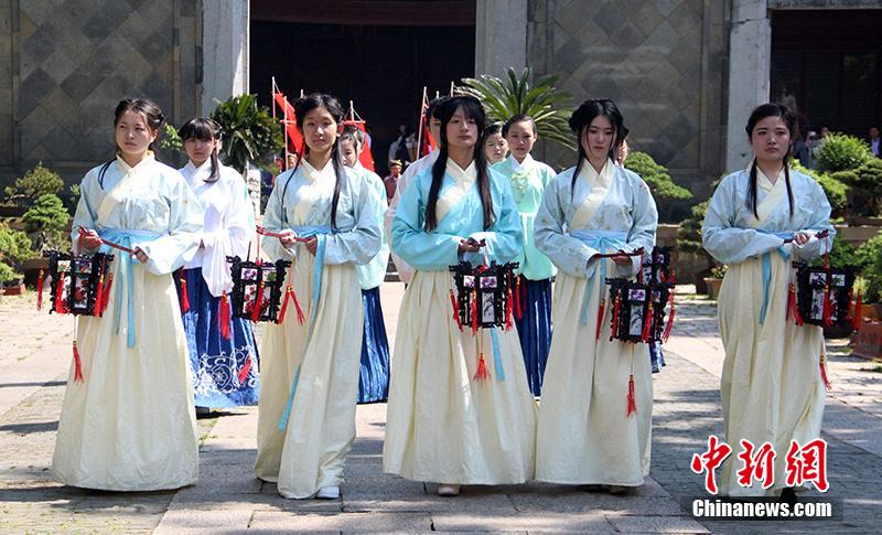 쑤저우, 향사례로 세계 탁구 선수권대회 개막 축하 