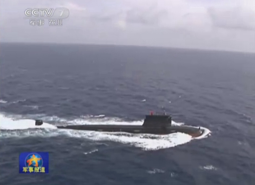 091 개조형 핵잠수함 아덴만 순항 화면 공개