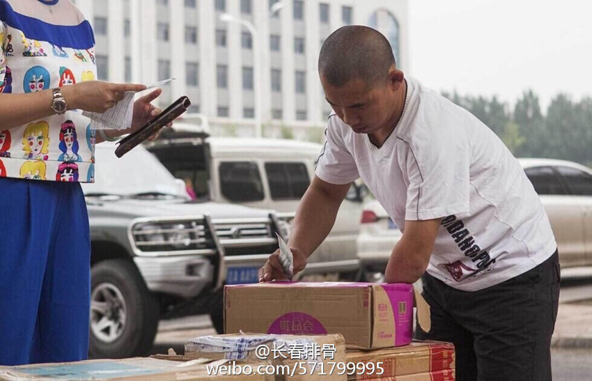 외팔이 택배원, 6년간 고객불만도 ‘제로’