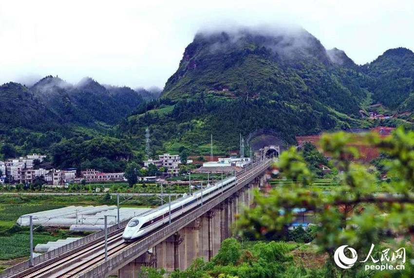 후쿤고속철도 구이저우 구간 개통, 구이저우-상하이 9시간