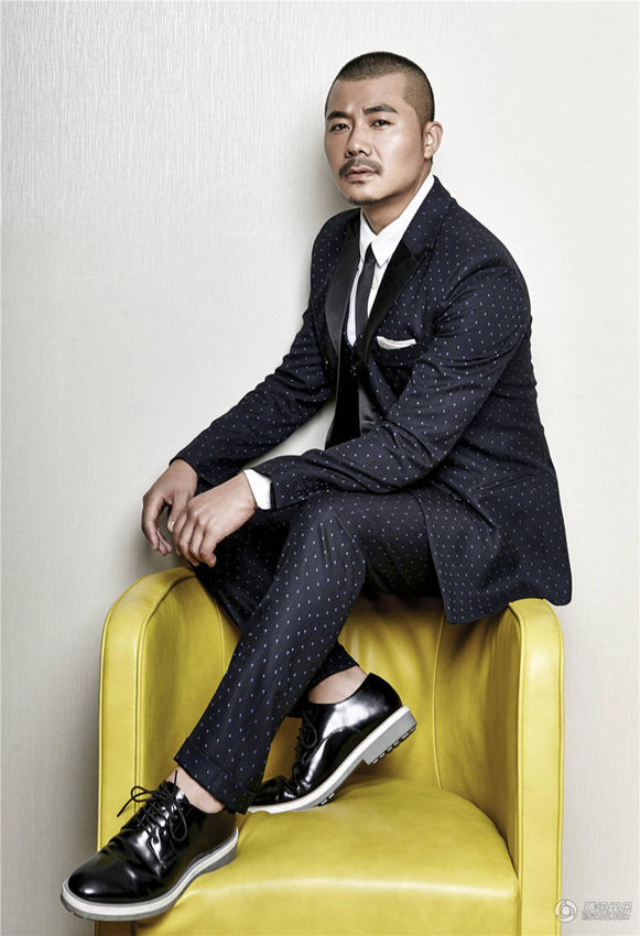 연예인 안후, 완벽 근육 포착!... '근육남+젠틀남'