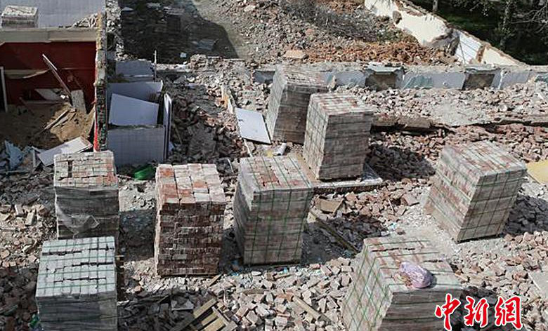 지린의 낡은 건물 철거로 나온 벽돌, 한국인 3만元에 구매