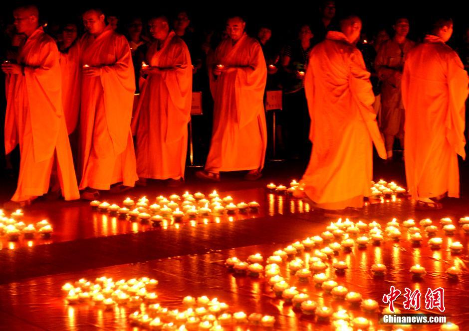 중국-태국 고승 전등(傳燈)법회 열어… 국민 행복 기원