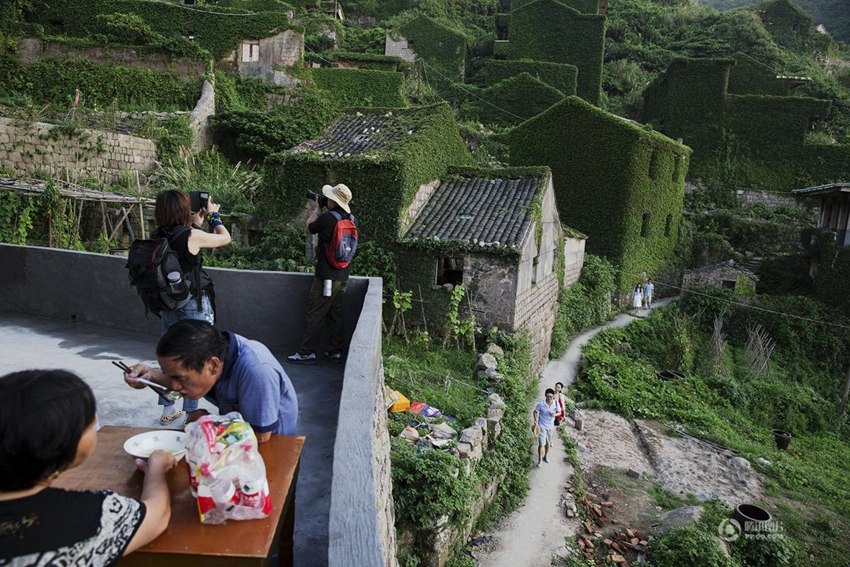 저장 성산다오(嵊山島), 매스컴 탄 후 관광객 북새통