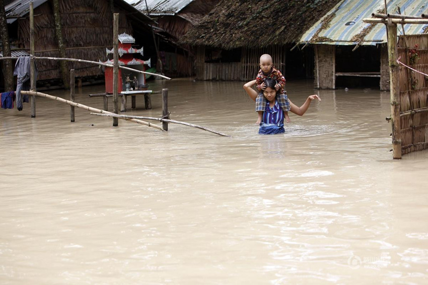 中정부, 미얀마 홍수 재난 구호 위해 천만元 물자 기부