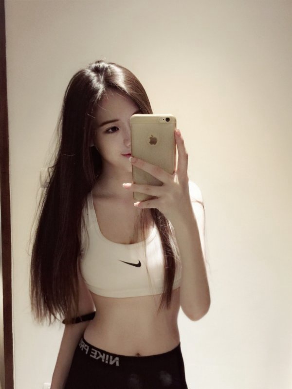 타이완 최고의 대학 퀸카 ‘무결점 외모의 소유자’