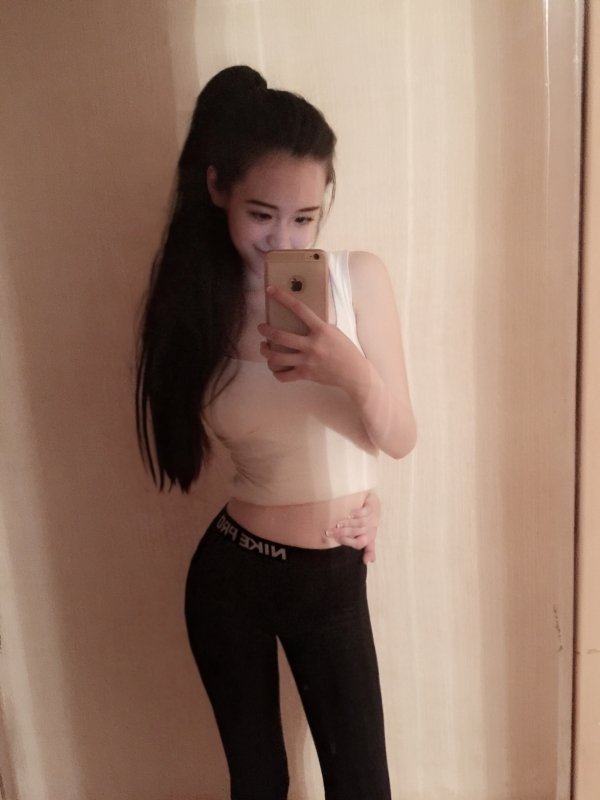 타이완 최고의 대학 퀸카 ‘무결점 외모의 소유자’