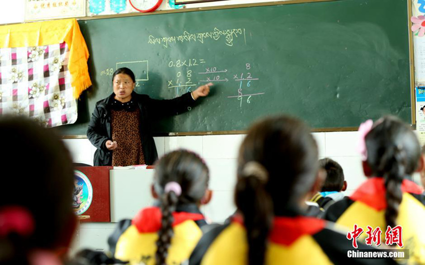 쓰촨 장족지구 기숙사 초등학교 새학기 시작