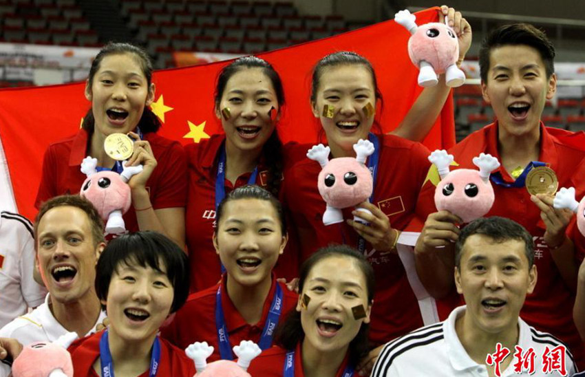 中 여자배구, 월드컵 최종전서 일본 꺾고 우승 차지