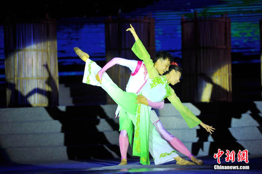 중국-아세안 예의대회 결승전 난닝서 개최돼