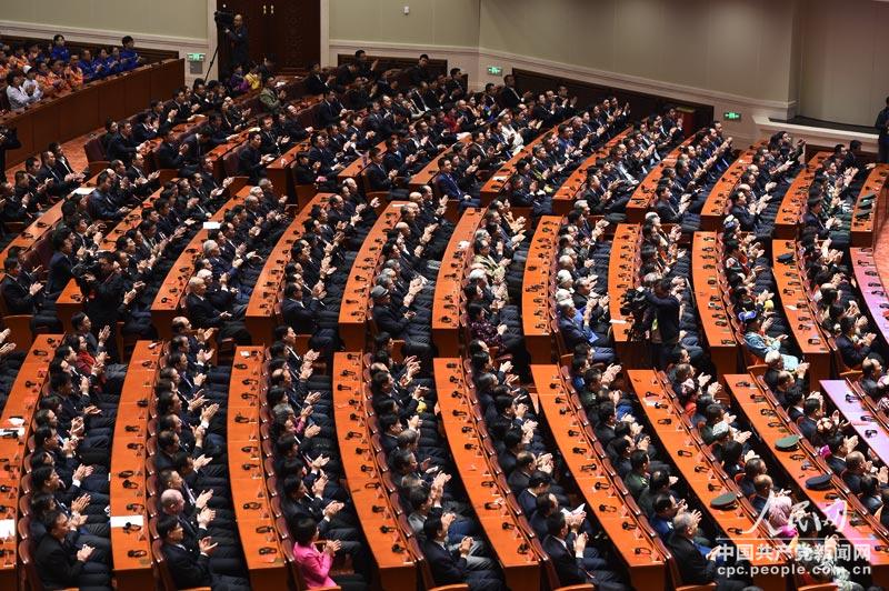 신장위구르자치구 성립 60주년 경축행사 거행