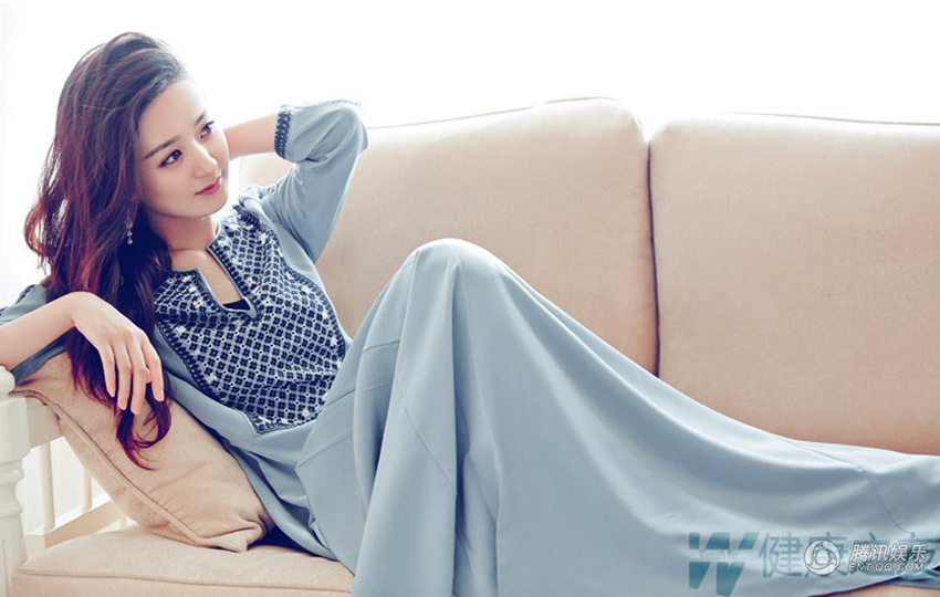 ‘시청률의 여왕’ 자오리잉 화보, 단아함과 성숙함 뽐내