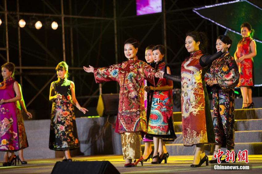 장쑤, 제1회 중국치파오대회 개최 및 치파오타운 오픈