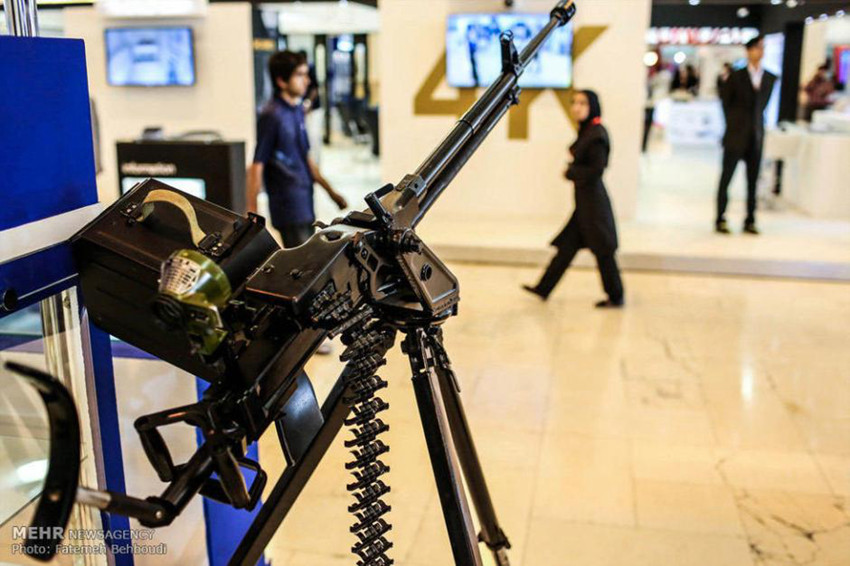 이란 박람회서 중국 고사 기관총 W85 등장