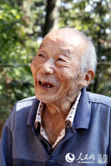 장시 최장수 노인 114세, 자손만 112명