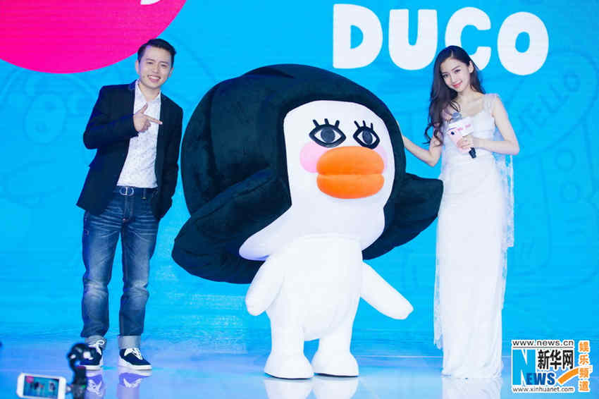 안젤라베이비, 쇄골에 동전 20개 놓기…쇄골미녀 입증