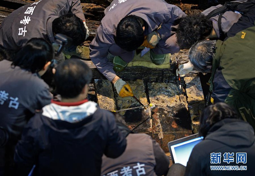 서한 해혼후 고분 개관(開棺), 한무제 손자로 점쳐져
