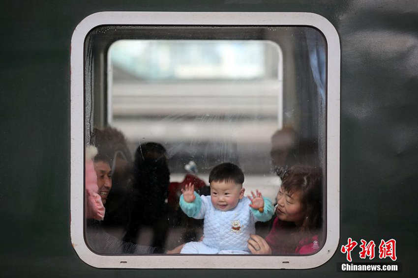 중국 설 연휴 기간, 29억 명 인구 대이동