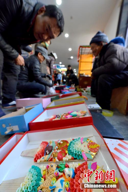장력 새해 앞두고 ‘쯔자’ 인기…전통에서 느끼는 명절