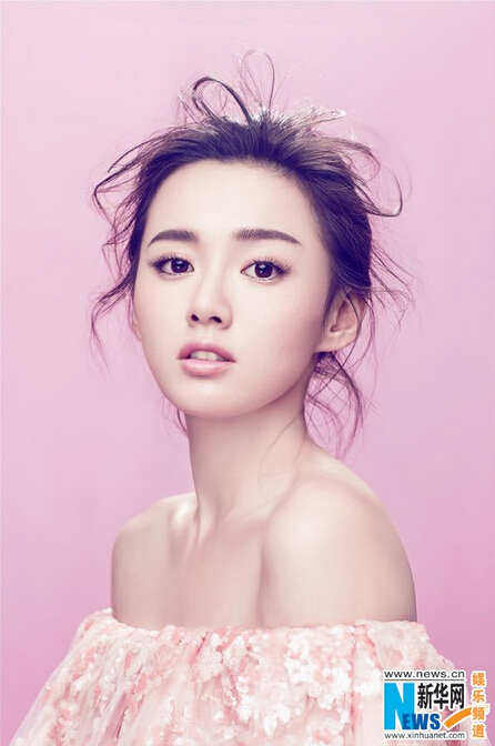 장카이퉁 화보… 겨울도 녹이는 핑크빛 분위기