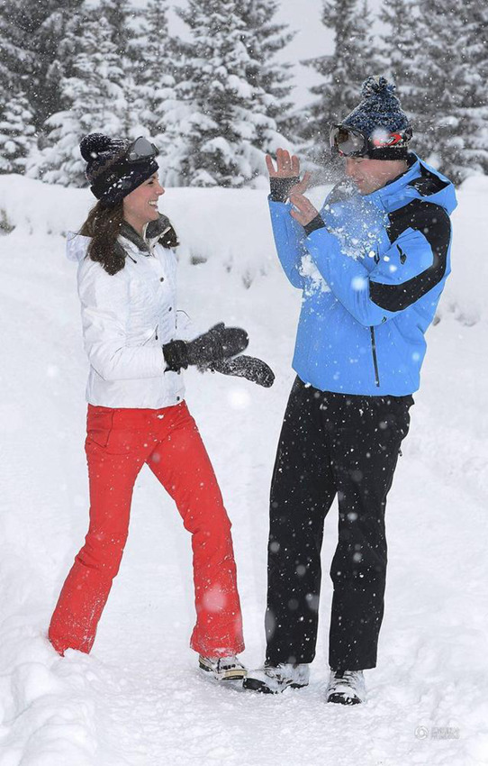 윌리엄 왕세손 가족 알프스 스키장에서 휴가 즐기는 중