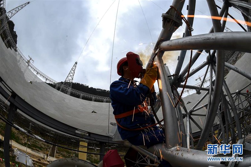 세계 최대 전파망원경 건설 현장… 4월에 완공 예정