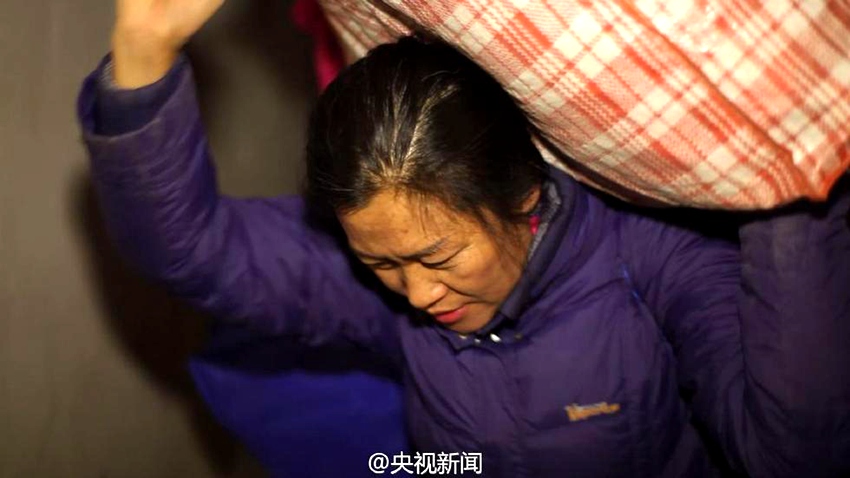딸 유언 지켜온 쿤밍의 한 어머니…10년 동안 사랑 전해